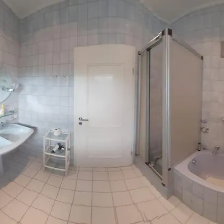 Gaestehaus Virtuous Гостевой дом 3*